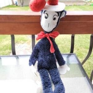 Vintage Cat In The Hat Plush By Douglas